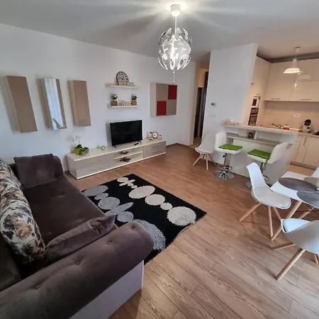 Apartment Sahara Sands Loft Private Parking Timisoara